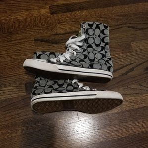 Coach converse size 8M